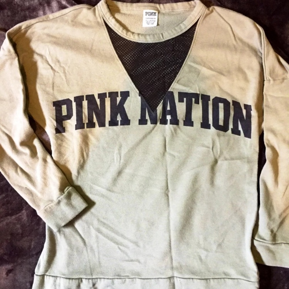 Victoria’s Secret Pink crew neck